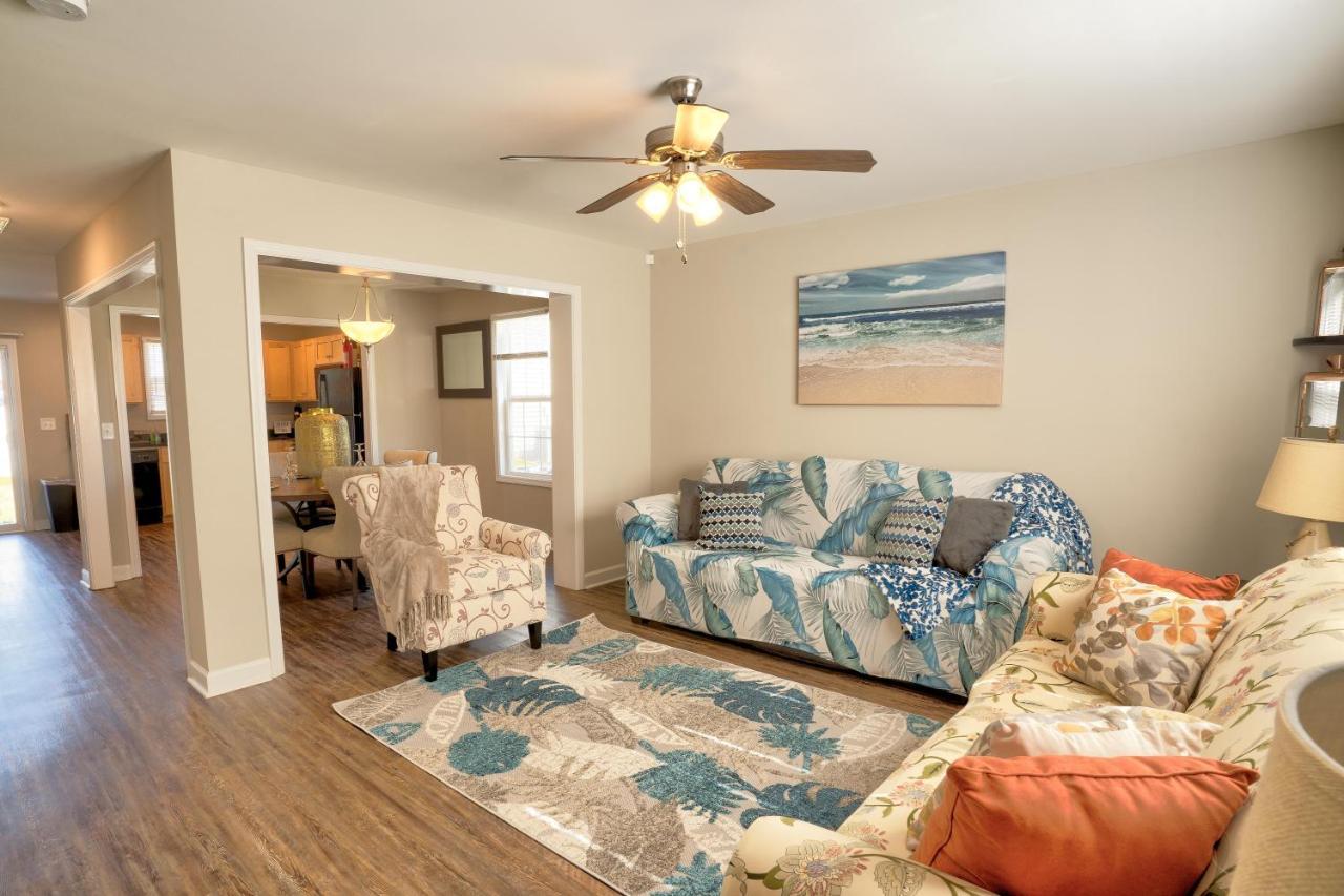 Kannapolis Elegant Townhouse - Pet Friendly المظهر الخارجي الصورة