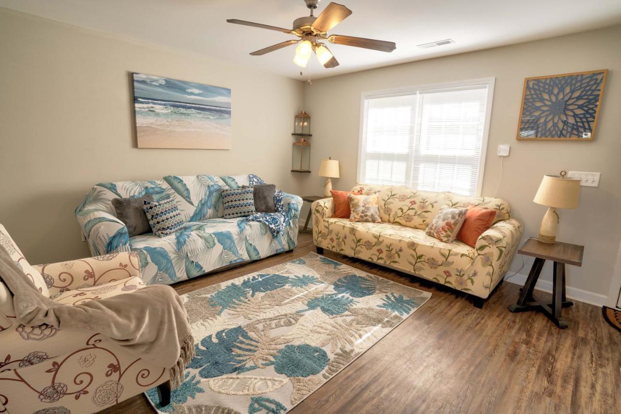 Kannapolis Elegant Townhouse - Pet Friendly المظهر الخارجي الصورة