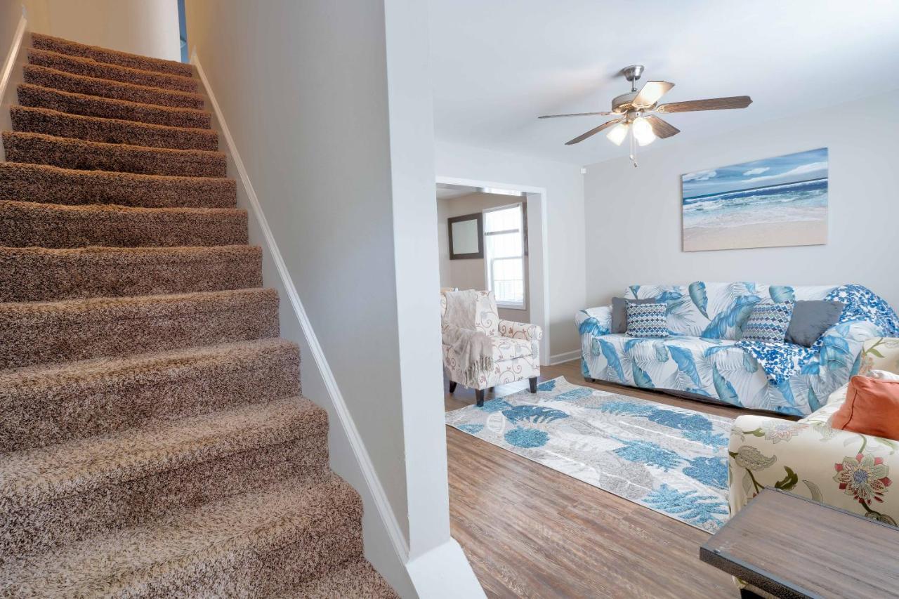 Kannapolis Elegant Townhouse - Pet Friendly المظهر الخارجي الصورة