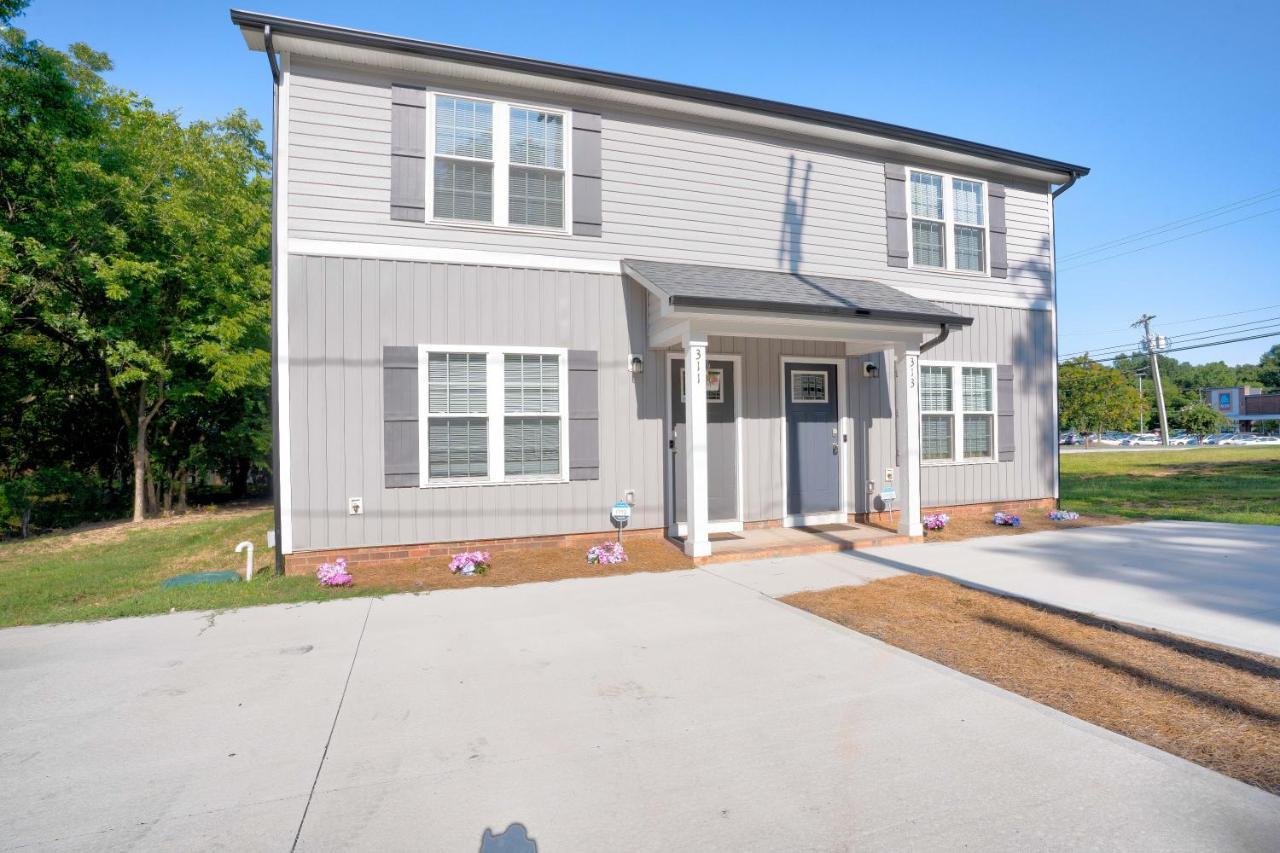 Kannapolis Elegant Townhouse - Pet Friendly المظهر الخارجي الصورة