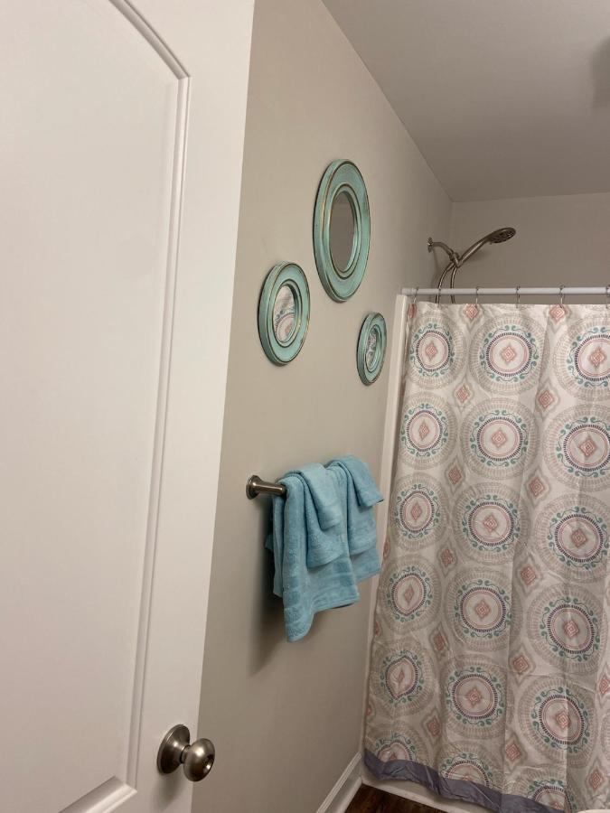 Kannapolis Elegant Townhouse - Pet Friendly المظهر الخارجي الصورة